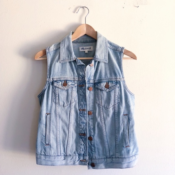 Madewell Jackets & Blazers - Madewell Denim Vest in Cora Wash
